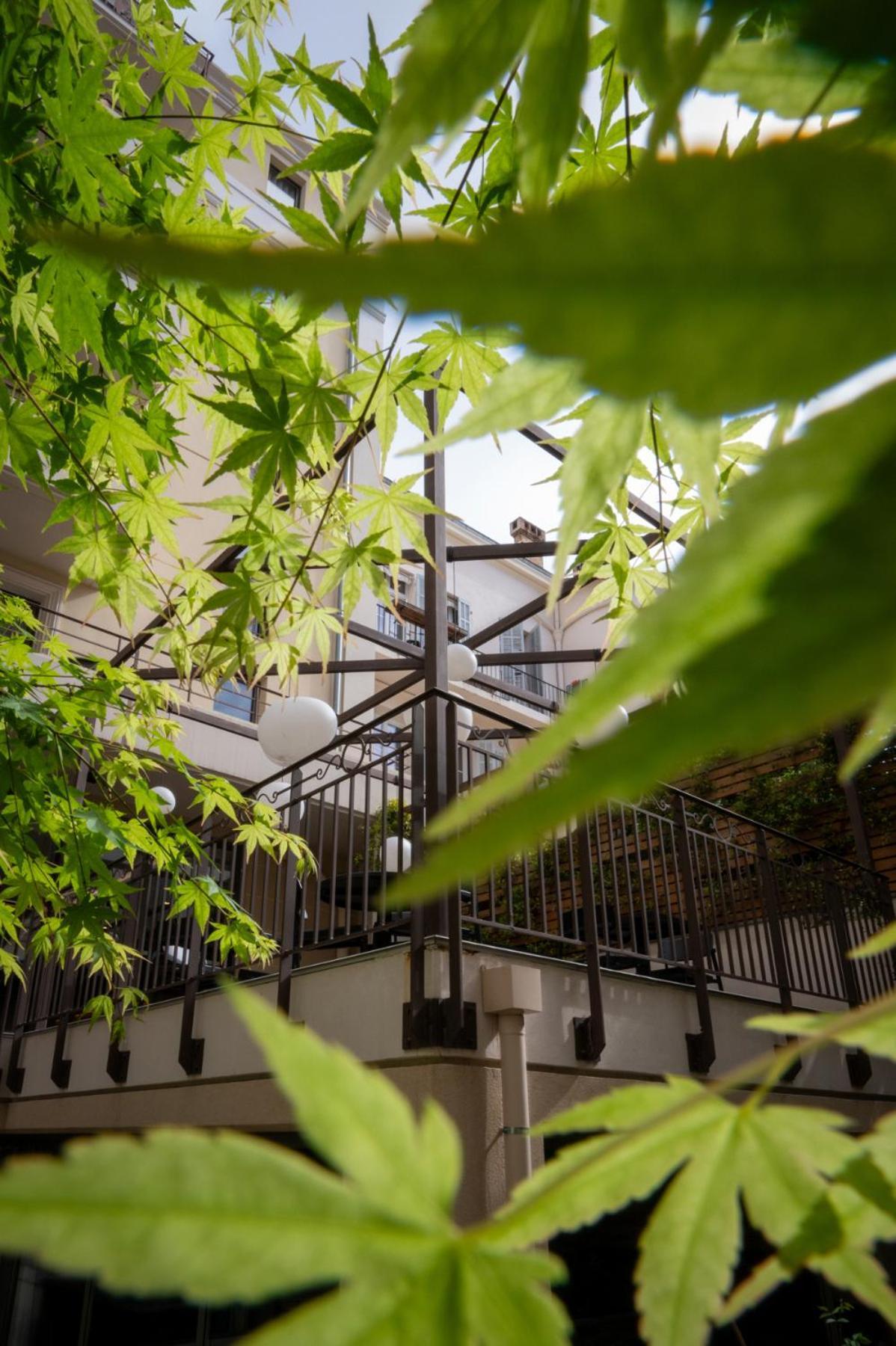 Néméa Palais Apart-hotel Cannes